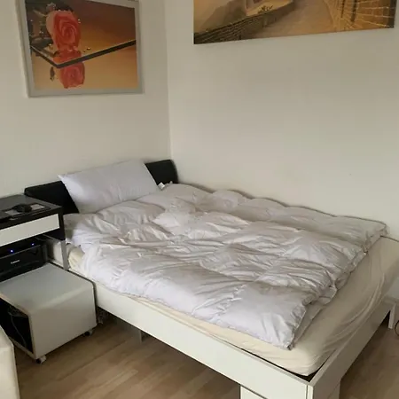Messezimmer 아파트
